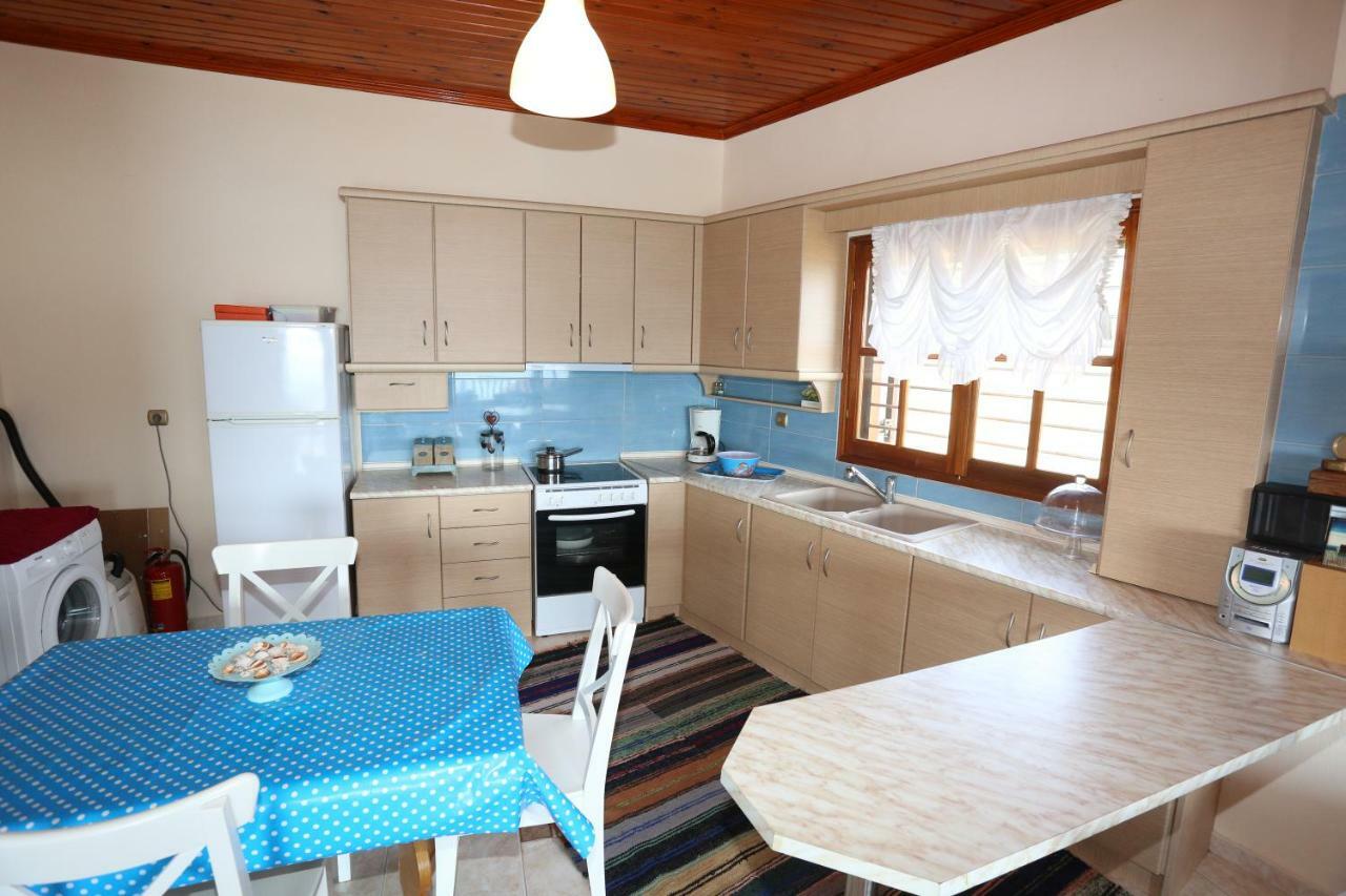 Seaside Apartment Agia Paraskevi  Exterior photo